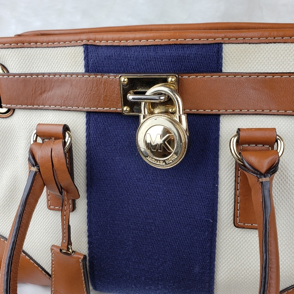 Michael Kors Hamilton Tote - Picture 4 of 15